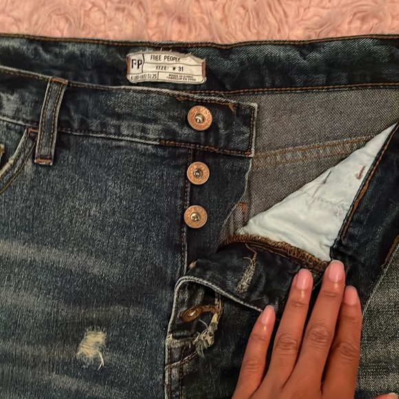 Free People - Picture 2 of 4